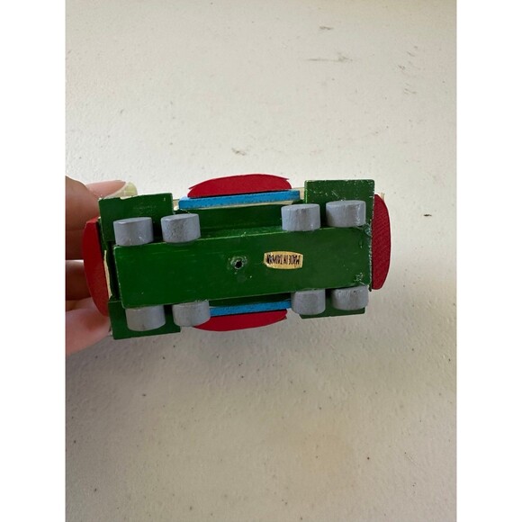 San Francisco Powell & Market Wooden Trolley Cable Car Souvenir Ornament - Picture 3 of 3